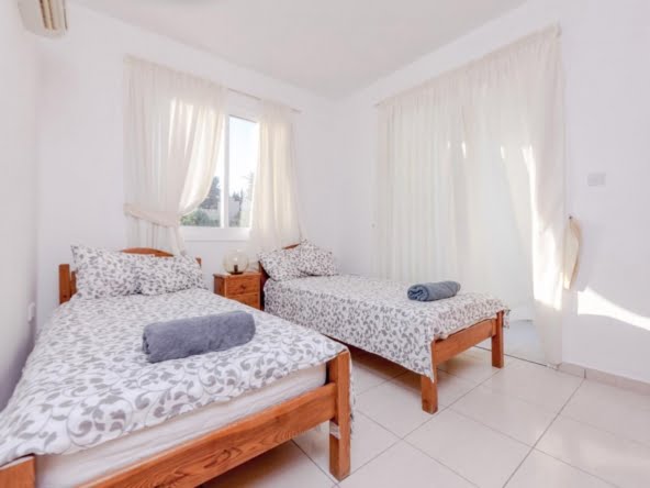86712-apartment-for-sale-in-kato-paphos-universal_full